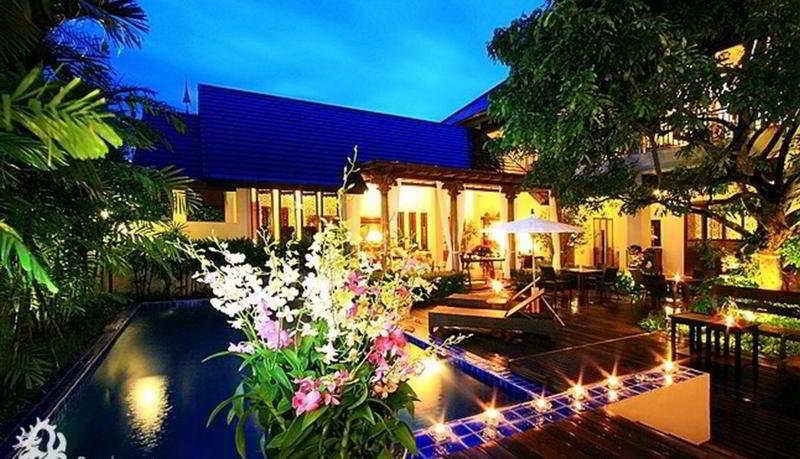 Baan Klang Wiang Boutique Hotel Τσιάνγκ Μάι Εξωτερικό φωτογραφία