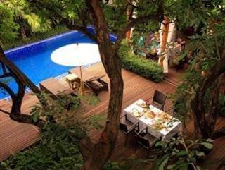 Baan Klang Wiang Boutique Hotel Τσιάνγκ Μάι Εξωτερικό φωτογραφία