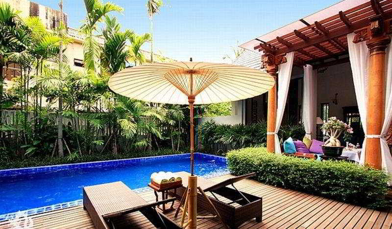Baan Klang Wiang Boutique Hotel Τσιάνγκ Μάι Εξωτερικό φωτογραφία